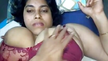 पति बेकार है सेक्सी फिल्में फुल मूवी एचडी पत्नी की गुदा पर बैठे प्रेमी के लंड