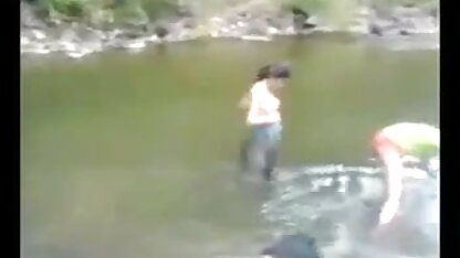 बड़ा काला सनी लियोन का बीएफ फुल एचडी मूवी लंड के साथ सफेद पतला लड़की टैटू में