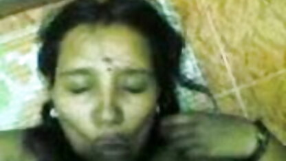 एवा एडम्स और टिंका मालिश टेबल पर एक बड़ा डिक फिल्म सेक्सी फुल एचडी साझा करते हैं
