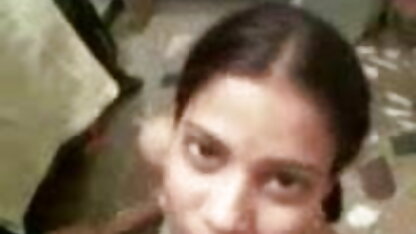 युवा पति डॉली देखता सेक्सी फिल्म फुल मूवी वीडियो एचडी है उसकी पत्नी चुम्बन में सभी छेद