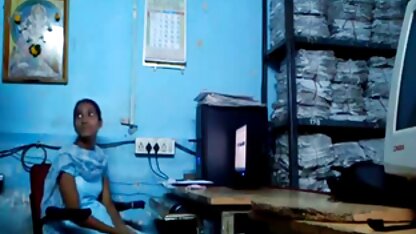 प्रचुर मात्रा में बीएफ सेक्सी मूवी वीडियो फुल एचडी सह शॉट के चेहरे पर मेकअप कलाकार में अंतिम झटका नौकरी