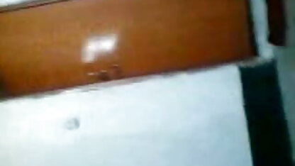 रूस से एक युवा कुंवारी के खून से कौमार्य की सेक्सी फुल एचडी मूवी कमी