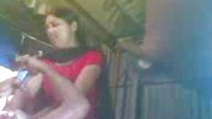 माँ ने अपने बेटे को टार्जन सेक्सी मूवी फुल एचडी एक आश्चर्य के साथ प्रस्तुत किया, उसे अनाचार के लिए जगाया