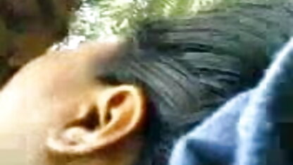 घुंघराले एशियाई अच्छा प्राकृतिक स्तन के साथ सेक्सी फुल एचडी फिल्म