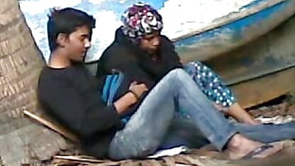 बेब बाथरूम में और गोली चलाने सेक्सी बीएफ फुल मूवी एचडी की आवाज़ निकालता है