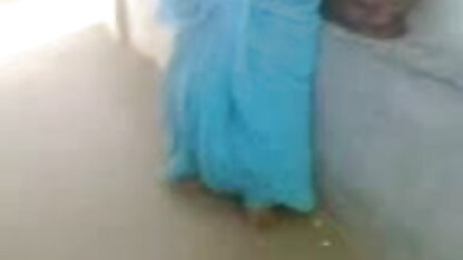 एम्बर undresses और रसोईघर में अकेले masturbates फुल मूवी एचडी सेक्सी
