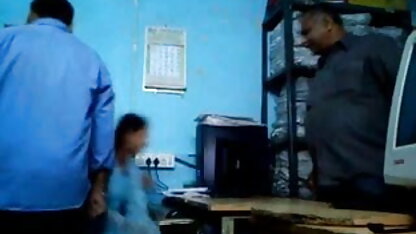 सक्रिय रूप से कुत्ते के साथ मुंडा बिल्ली हिंदी में सेक्सी फिल्म फुल एचडी और गधा